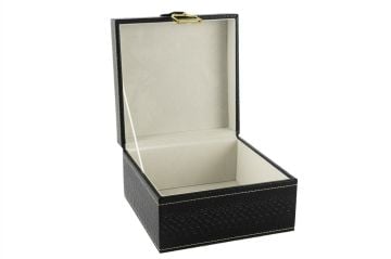 Siyah Gold Kulplu Deri Kutu 18x18x11cm